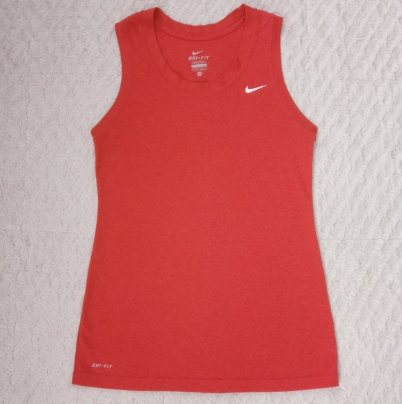 Nike Tops - Nike dri-fit sleeveless top